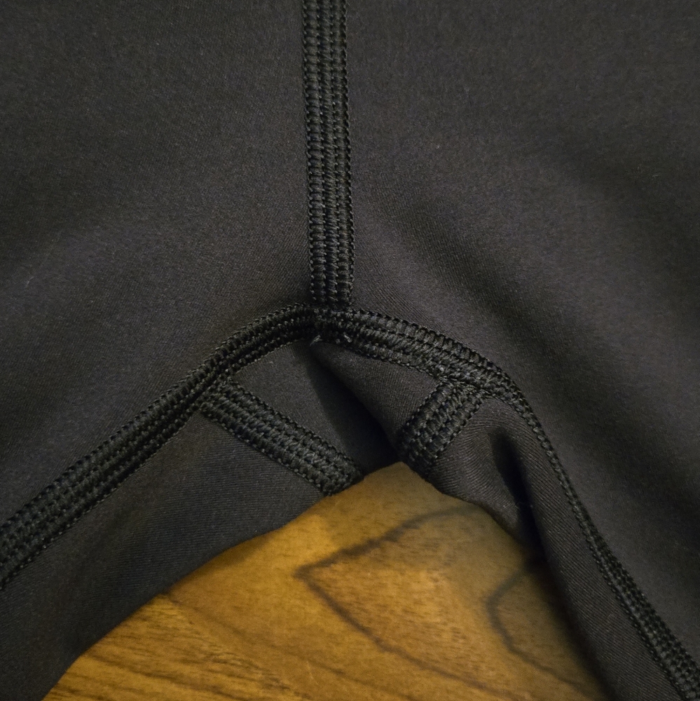 Lululemon In Movement Tight 25" - Picture 11 of 12